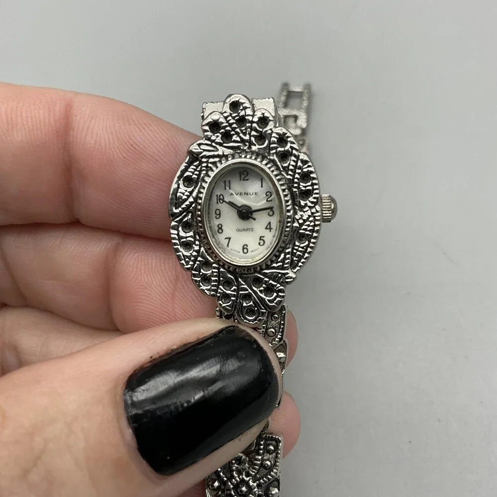 Avenue Womens Watch 18mm MOP Dial Silver Tone Bracelet Marcasite New Battery 7